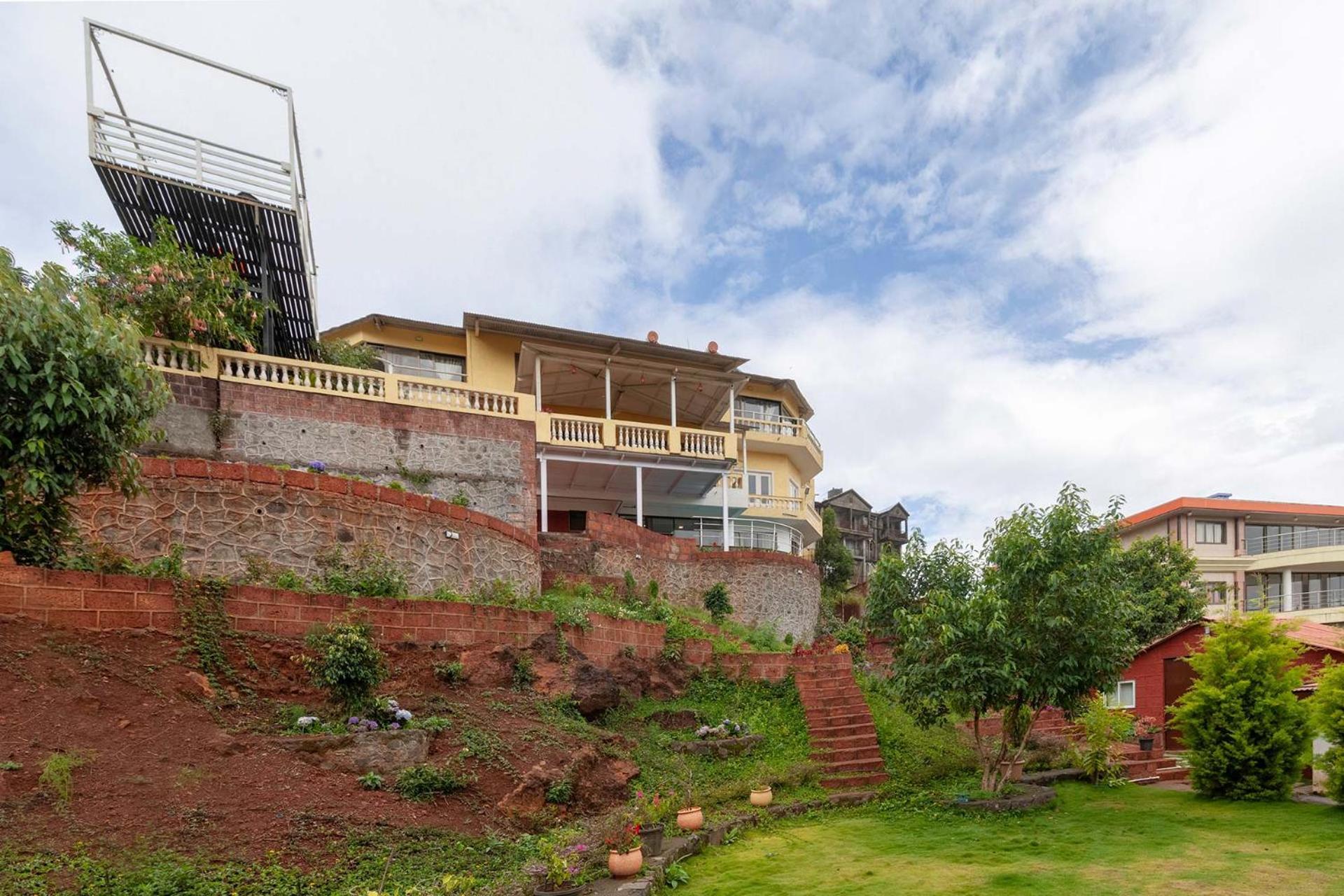 Serenity Hills By Veo - Part Of Stayvista มหาบาเลชวาร์ ภายนอก รูปภาพ