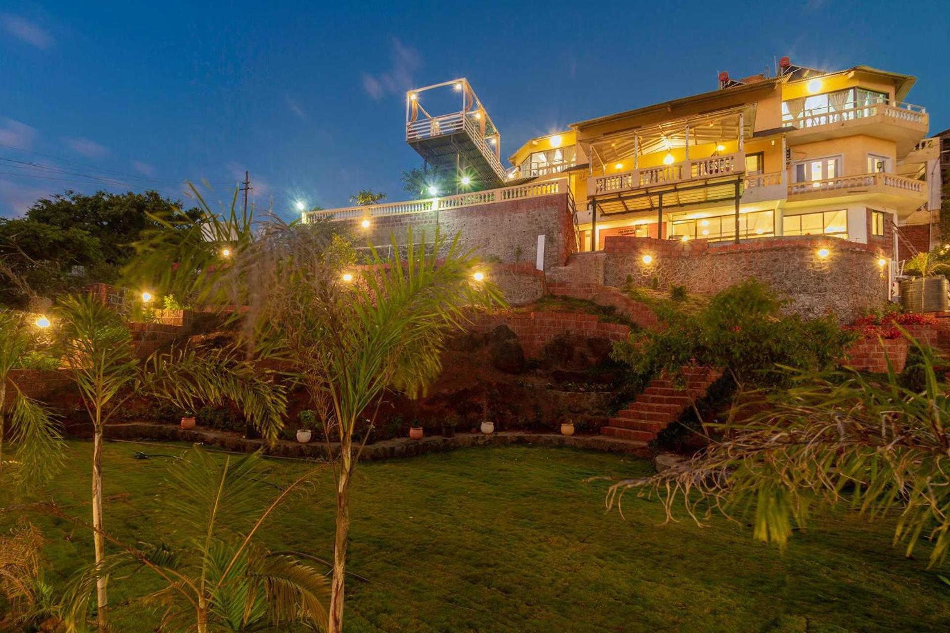 Serenity Hills By Veo - Part Of Stayvista มหาบาเลชวาร์ ภายนอก รูปภาพ